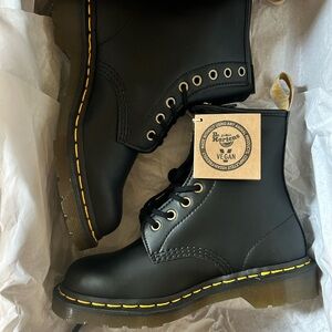 NEW Dr. Martens Vegan 1460 Boots